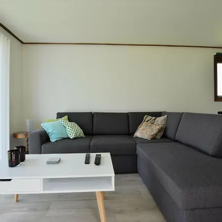 Boutique Chalet In With Terrace בקתה Pannerden
